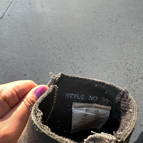 Wicked brand women’s biker boots - Picture 5 of 6